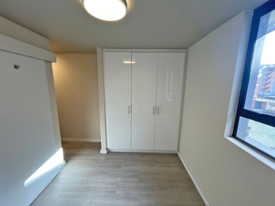 2 Bedroom Property for Sale in Observatory Western Cape